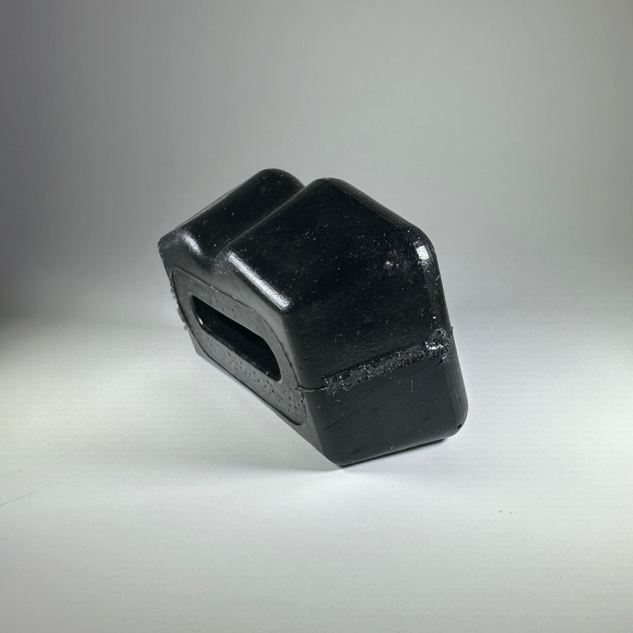 Plastic Core Reinforced Speargun Loading Pad